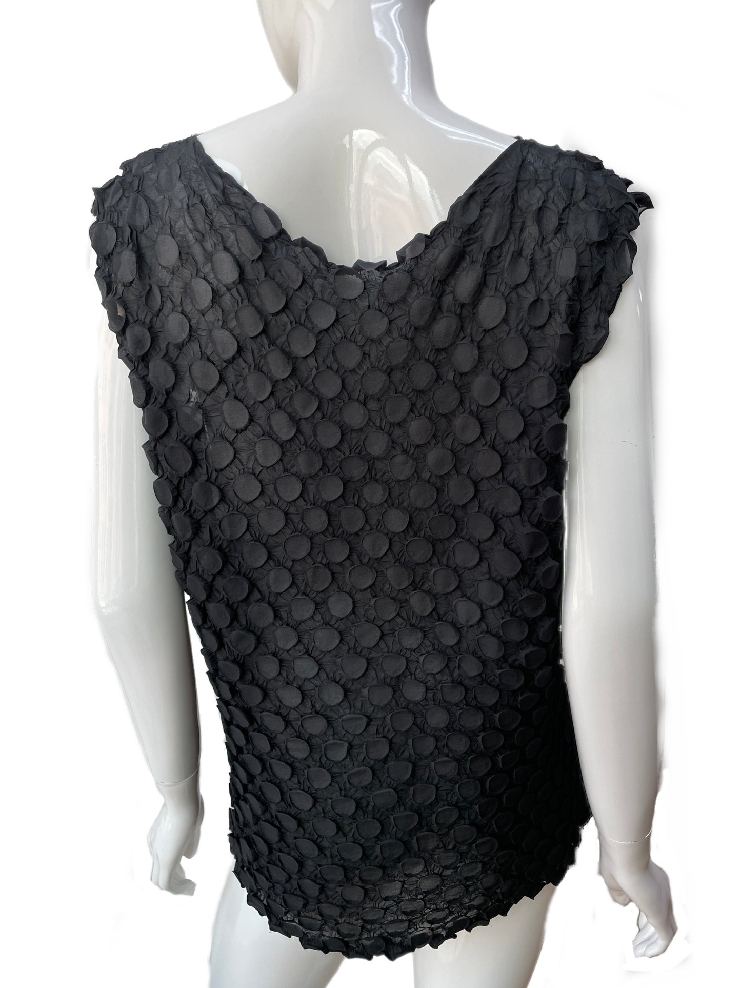 Issey Miyake Black 3D Suckers Tank Top